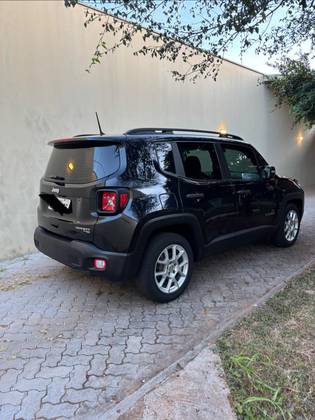 JEEP RENEGADE 1.8 16V FLEX SPORT 4P AUTOMÁTICO JEEP RENEGADE 1.8 16V FLEX SPORT 4P AUTOMÁTICO